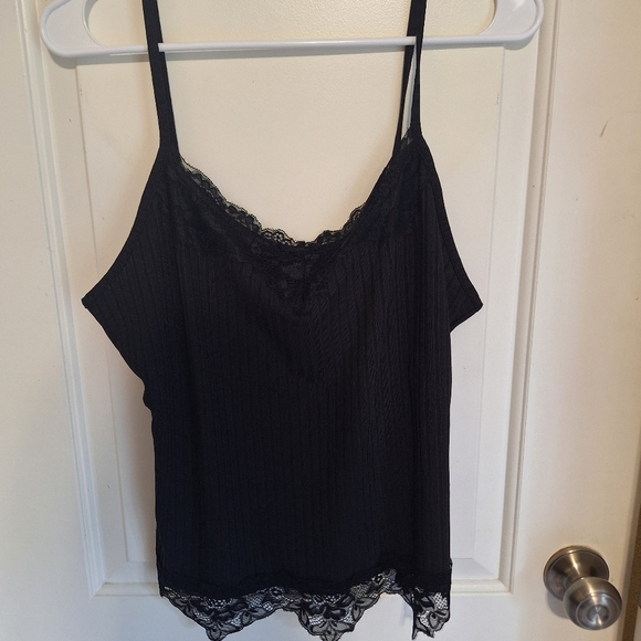 NWT ROMWE 1XL Black Ribbed Lace Trim Cami Top | Plus Size - Picture 1 of 9